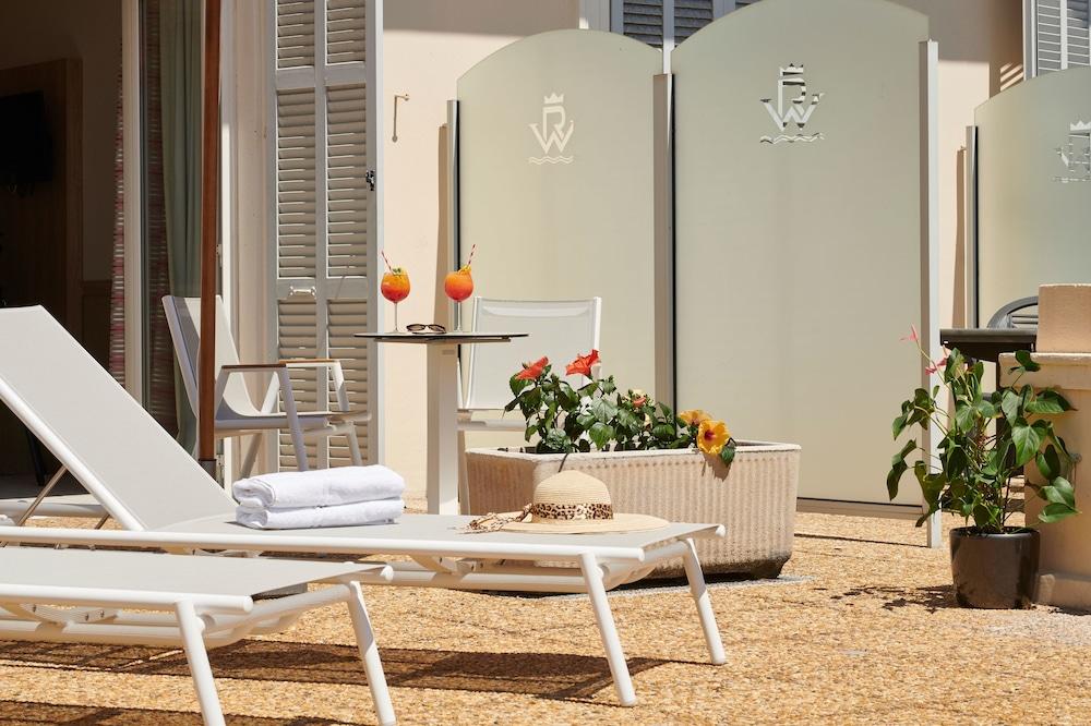 Bleues Royal Westminster Menton