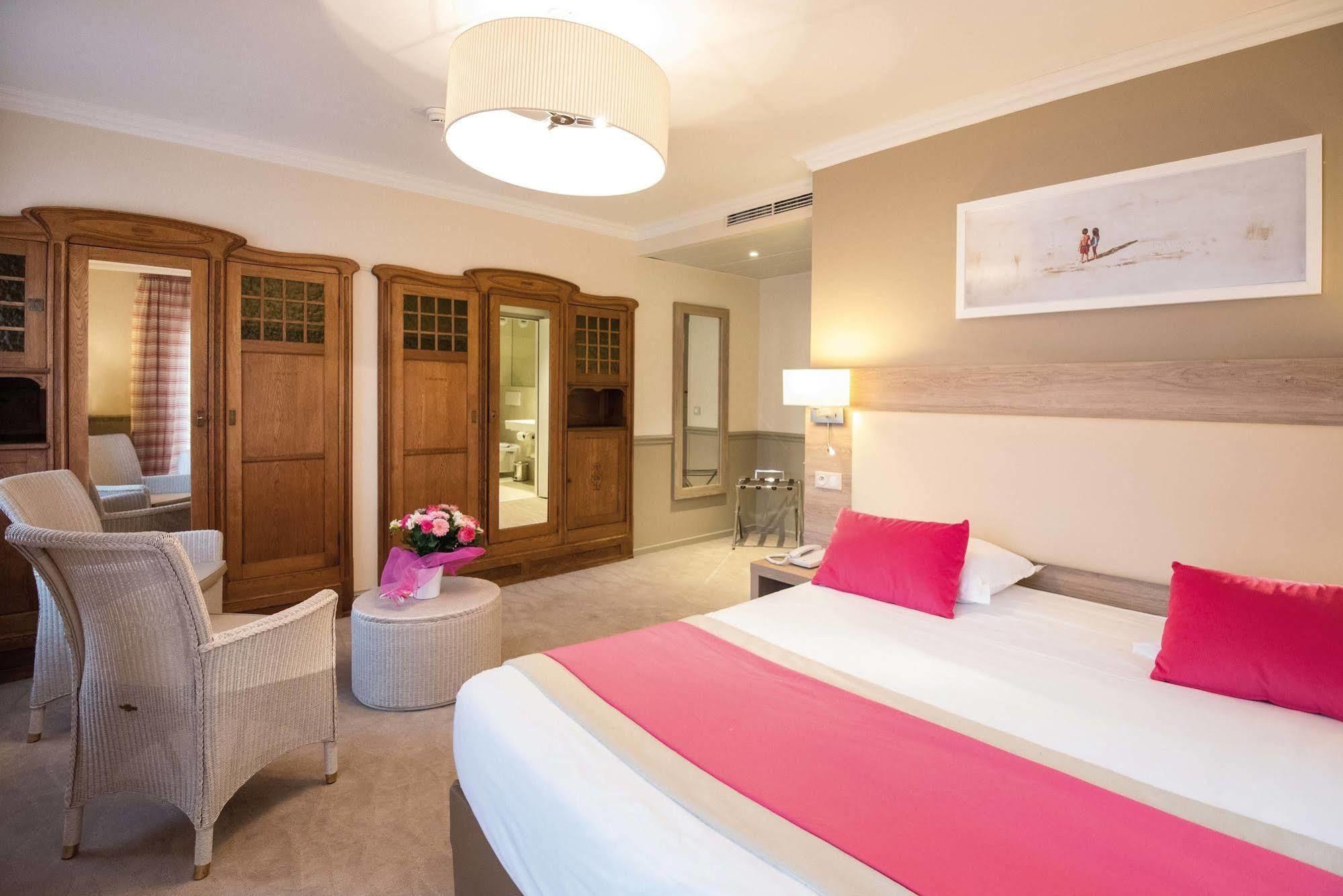 Hotel Bleues Royal Westminster