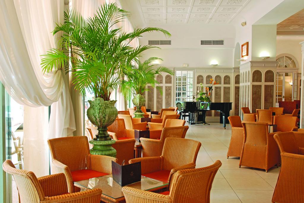 Bleues Royal Westminster Hotel Menton